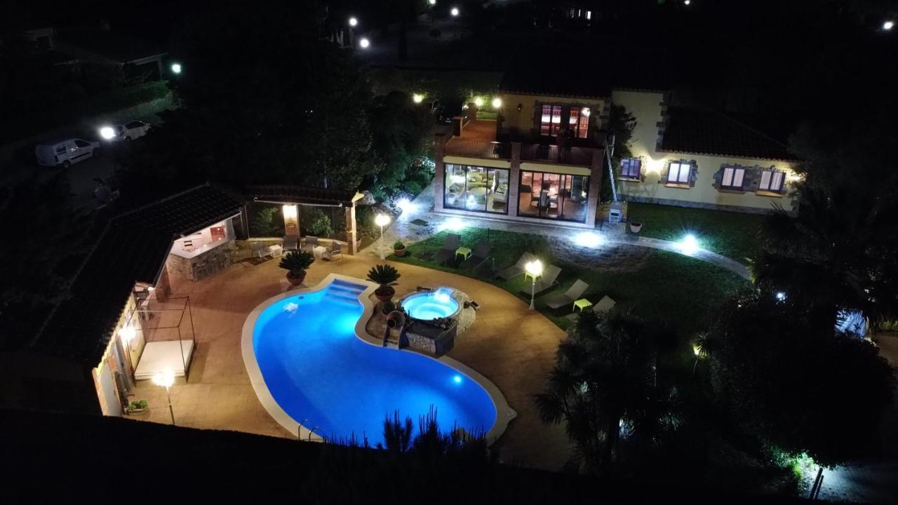 La Villa Du Golf Peralada Exterior photo